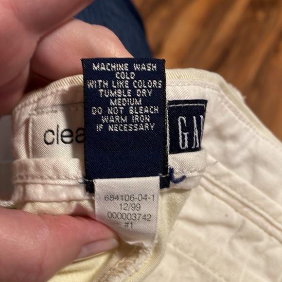⭐️ Vintage Gap Shorts Size 10 Y2K - Picture 6 of 10